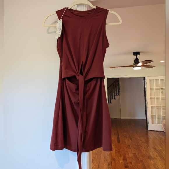 halara sports dress - Picture 1 of 3